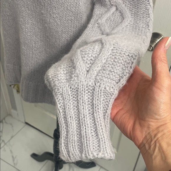 Cocogio Sweater Cozy Lt. Gray Mock Neck Cable Knit Sleeves OS Relaxed FitSz S - Picture 4 of 12